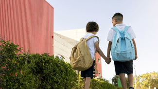 Empat Hal Yang Harus Dilakukan Anak Setelah Pulang Sekolah