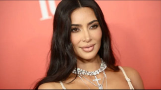 Kim Kardashian Bintangi Film Komedi Netflix The Fifth Wheel