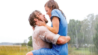 Bikin Baper! Ini 10 Film Romantis Terbaik yang Wajib Ditonton