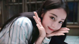 Dilraba Dilmurat Absen Di Dior Paris Show Akibat Ketegangan Timur Tengah