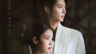 Poster Baru IU dan Byeon Woo Seok di Drama Perfect Crown Bikin Heboh, Kisah Pernikahan Kontrak Mereka Jadi Sorotan