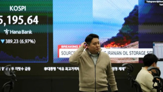Perang Iran Parah Pukul Ekonomi Global, Minyak Melonjak 80%