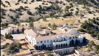 Informan: Temukan Lahan Seperti Makam Massal di Ranch Zorro Epstein
