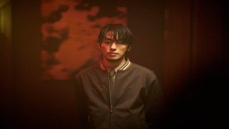 Koo Kyo Hwan Jadi Ilmuwan Misterius di Film Colony yang Penuh Teror