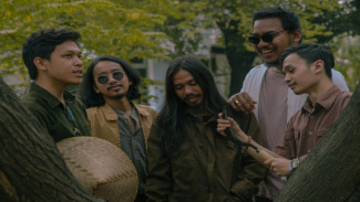 Lagu “Peradaban” Karya Feast Sebagai Kritik Intoleransi Tempat Ibadah Sebagai Sasaran Penembakkan Bom