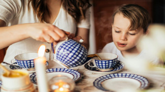 Bahaya Sering Minum Es Teh Lemon Bagi Anak: Mengapa Kita Harus Membatasi Es Teh Lemon?