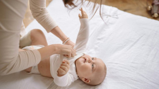 Para New Mom Wajib Tahu! Ini 9 Tips Merawat Bayi Baru Lahir