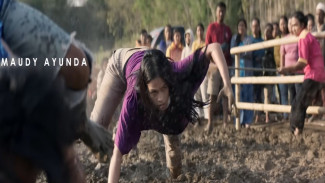 Maudy Ayunda Kembali Lewat Film Perasuk