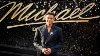 Profil Jaafar Jackson, Keponakan Michael Jackson yang Jadi Sorotan Usai Perankan “King of Pop” di Film Michael