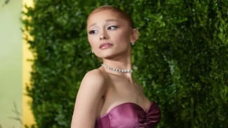 Ariana Grande Umumkan Album Baru “Petal”, Siap Rilis di Tengah Tur Dunia