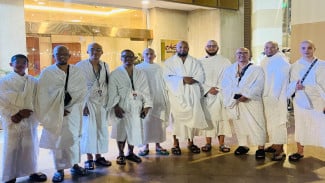 Tahalul sebagai Rangkaian Ibadah Haji dan Umrah, Apakah Laki-laki Wajib Botak?