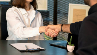Tips Jitu Lolos Interview Kerja Berbahasa Inggris untuk Fresh Graduate