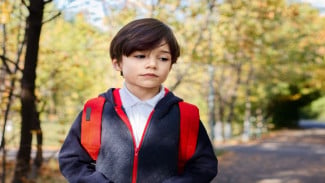 Mengapa Anak Takut Sekolah? Kenali Penyebab dan Cara Mengatasinya