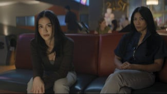 Anggun C Sasmi Dan Agnez Mo Perankan Ibu Anak Di Reacher Season 4, Ini Peran Mereka