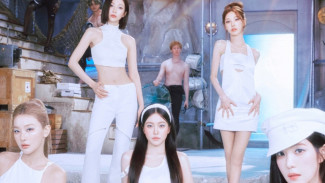 Video Klip Surfin' Boy Red Velvet, Kisah Seram di Balik Lagu Musim Panas yang Manis
