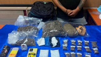 Polda Bali Ungkap Kasus Peredaran Narkotika di Jimbaran, Amankan 1,7 Kg Ganja dan 102 Gram Sabu