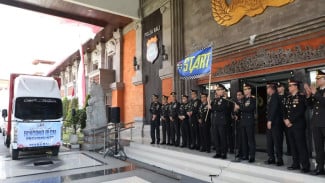 Polda Bali Salurkan Bantuan Logistik dan Kemanusiaan untuk Korban Bencana Alam NTT