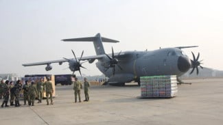 Siap Disalurkan, BNPB Terima Bantuan Logistik Sejumlah 34,38 Ton dari TNI AU