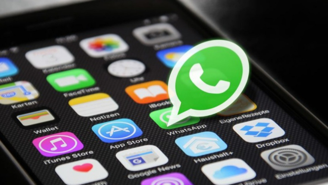 GB WhatsApp APK 2023 dengan Fitur Modifikasi, Amankah?