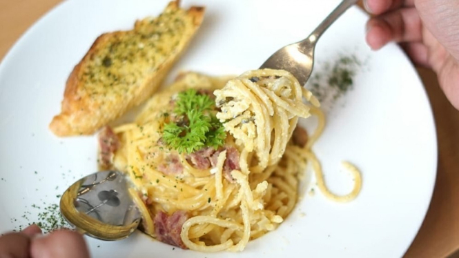 Ilustrasi resep Spaghetti Carbonara.