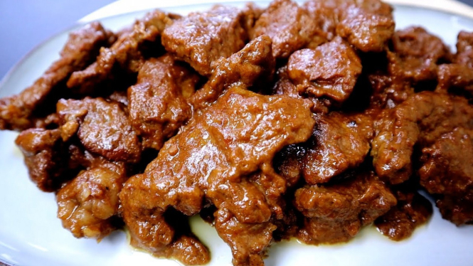 Resep Bistik Daging Sapi Enak dan Empuk.