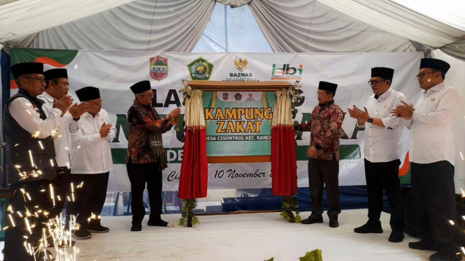 Baznas dan Kemenag Ciamis Resmikan Kampung Zakat di Desa Cisontrol.
