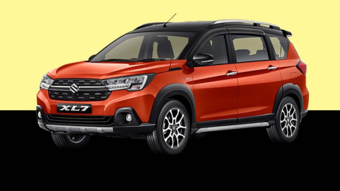 Suzuki XL7 Hybrid Alpha 2023.