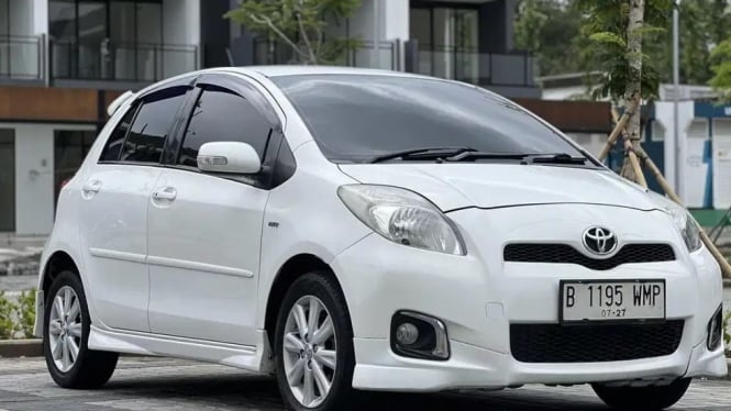 oyota Yaris S Limited 2009, Mobil Langka dengan Teknologi Futuristik.