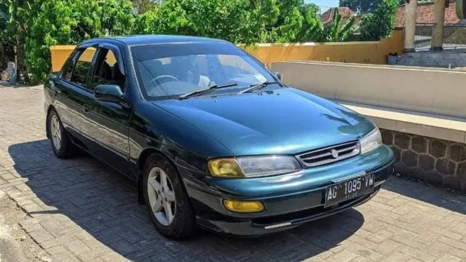 Timor S515i Harga Mulai Belasan Jutaan, Sedan 90-an yang Nyaman.