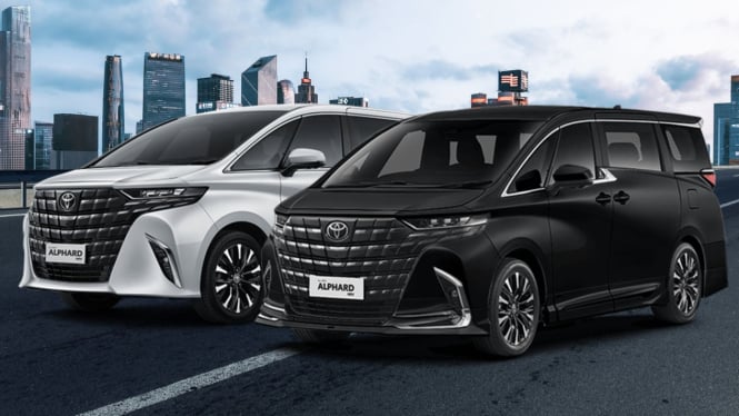 Alphard Hybrid vs Alphard Bensin.