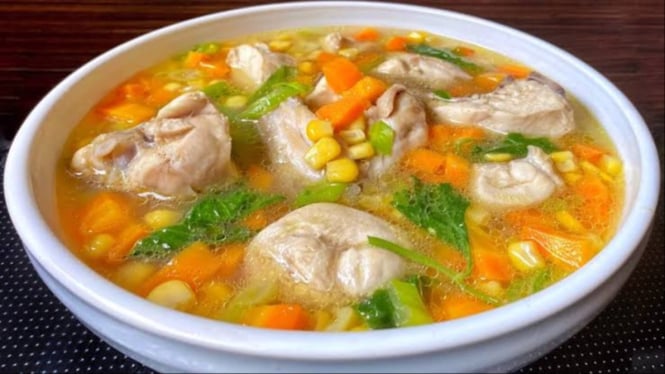 Resep SOP ayam untuk keluarga