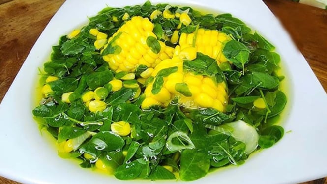 Sayur Bening Daun Kelor.