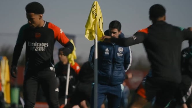 Suasana latihan Arsenal sebelum hadapi PSV.