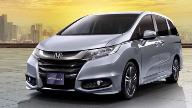 Honda Odyssey Facelift Punya Jok Sofa Super Nyaman.