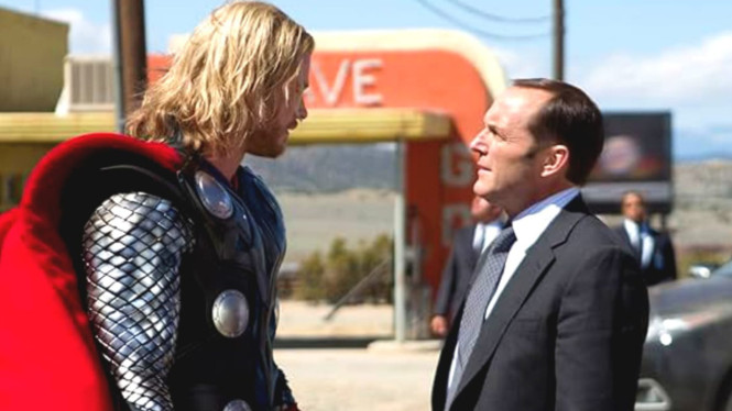 Chris Hemsworth dalam Film Thor