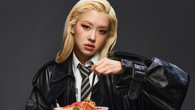 ROSÉ, roses are rosie dalam GQ Korea Photoshoot