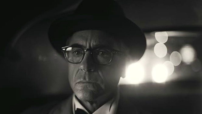 Robert Downey Jr dalam film Oppenheimer