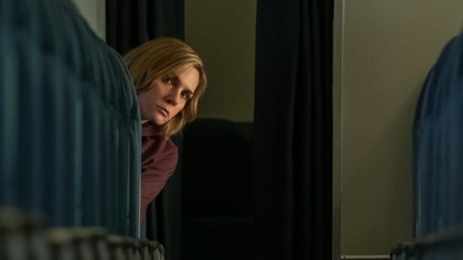 Karakter Carol Sturka dalam serial Pluribus
