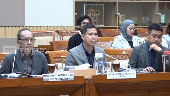 Bayu Dwi Anggono,  Kepala Badan Keahlian DPR RI