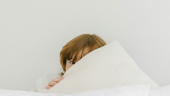 Anak introvert bukan anti sosial atau tidak menyukai orang lain
