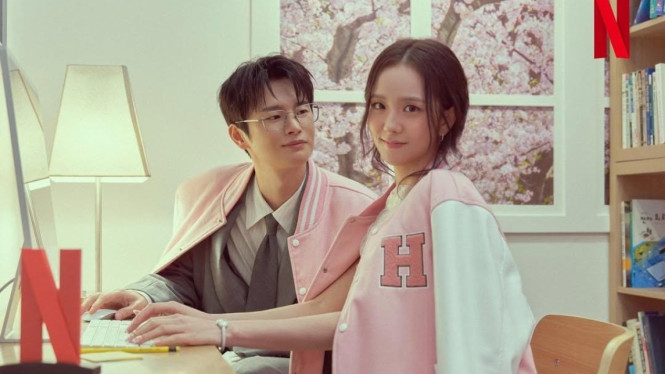 Kim Jisoo dan Seo In-guk tampil serasi di postingan instagram
