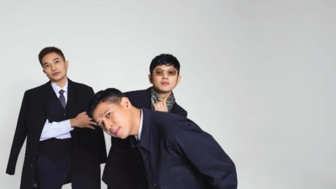 Anggota grup musisi Laleilmanino