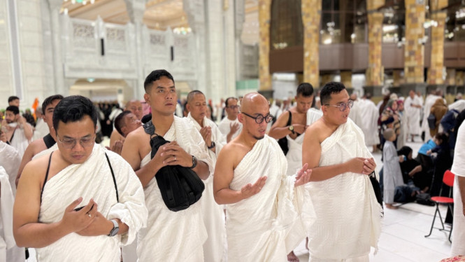 Modus haji ilegal makin marak terjadi menjelang keberangkatan haji, pemerintah melalui Kemenhaj mengimbau masyarakat untuk waspada.