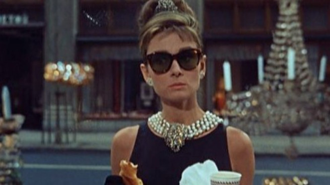Avoidant Attachment dalam Film Breakfast at Tiffany’s