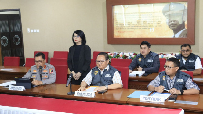 Kortastipidkor Polri dalam Keterangan Pers Kasus Korupsi Pabrik Gula Assembagoes