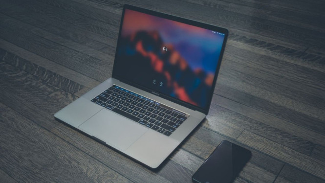 Ilustrasi Laptop/ Gadget