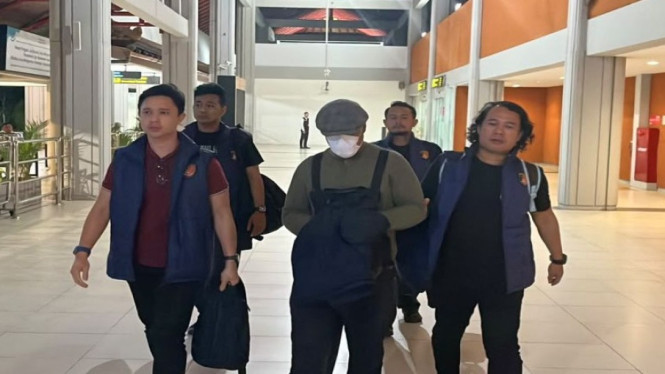 Tim Gabungan Polisi saat Mengamankan Pelaku Penembakan