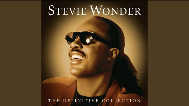Stevie Wonder dalam sampul "The Definitive Collection".