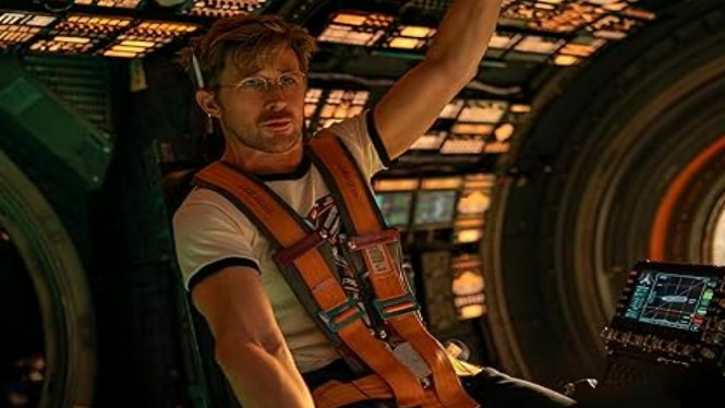 Ryan Gosling sebagai Ryland Grace dalam misi luar angkasa di Project Hail Mary