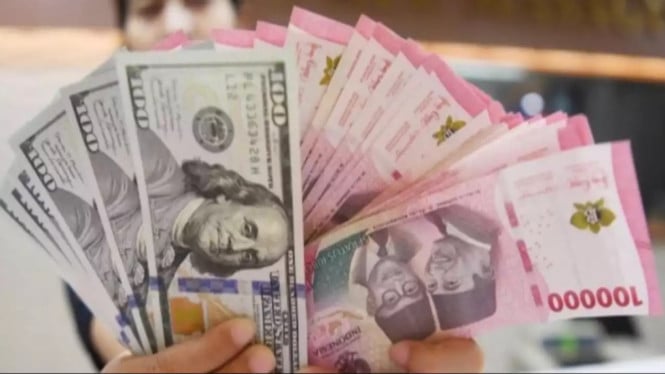 Nilai tukar rupiah terhadap dolar Amerika Serikat (AS) kembali menguat di perdagangan.
